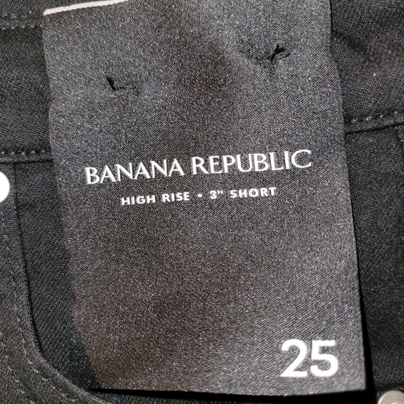 Banana Republic High Rise 3" Shorts BUNDLE&SAVE! - Picture 5 of 5